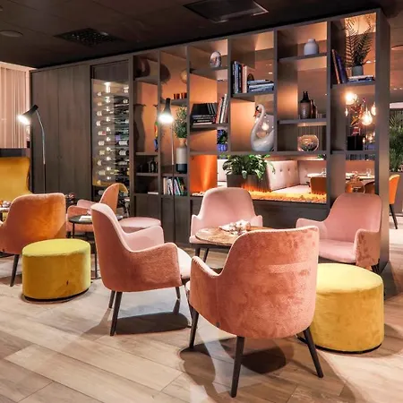 Radisson Blu Hotel, 4*