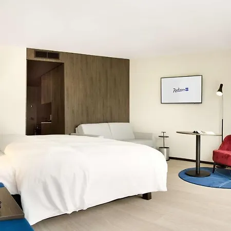 Radisson Blu Hotel,