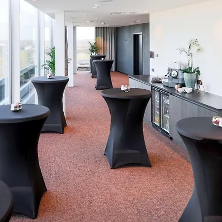 Hotel Radisson Blu Hotel, 4*